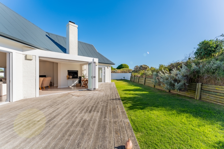 4 Bedroom Property for Sale in St Francis Links Eastern Cape